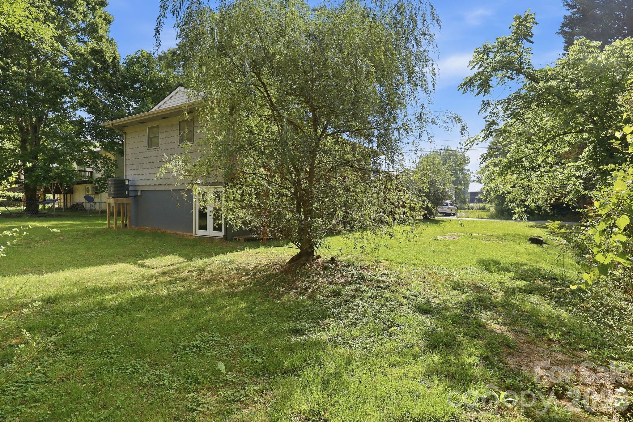 65 Spencer Street Clyde, NC 28721 - Photo 34 of 34