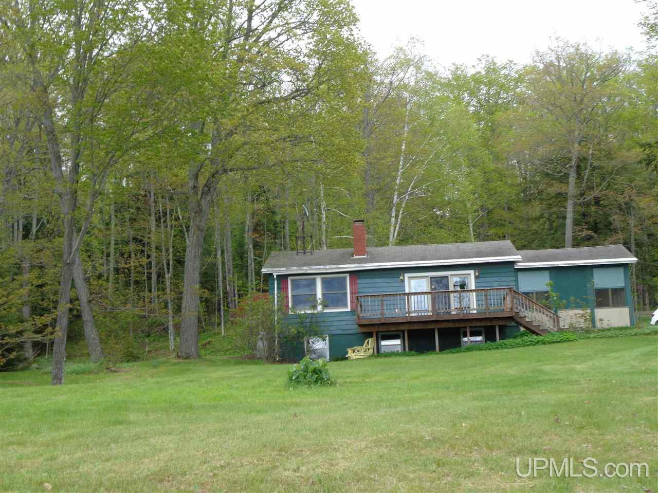 14166 Bayview Road Lanse, MI 49946 - Photo 8 of 23 Gallery Image 8