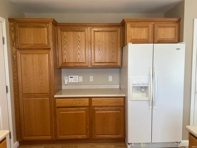 $285,000 | 1302 West Deckard Drive, Mitchell, IN 47446