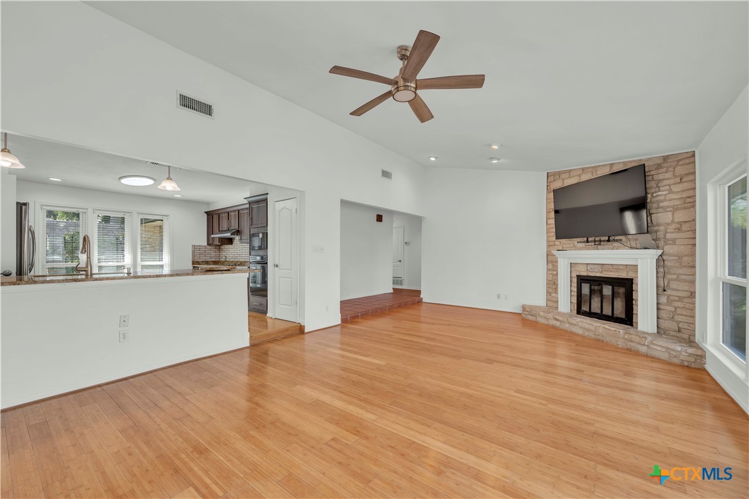 513 Red River Road Belton, TX 76513 - Photo 8 of 31