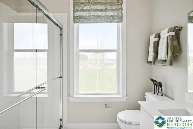 $984,990 | 5722 Frederick Drive, Unit STAVANGER III, Bethlehem, PA 18017