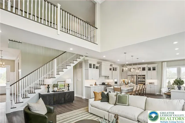 $984,990 | 5722 Frederick Drive, Unit STAVANGER III, Bethlehem, PA 18017