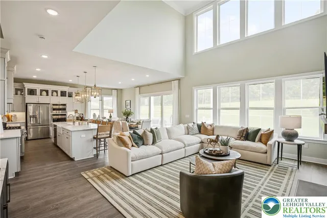 $984,990 | 5722 Frederick Drive, Unit STAVANGER III, Bethlehem, PA 18017