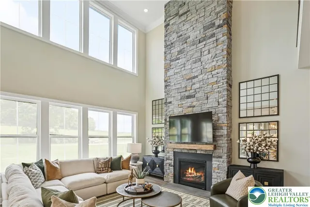 $984,990 | 5722 Frederick Drive, Unit STAVANGER III, Bethlehem, PA 18017