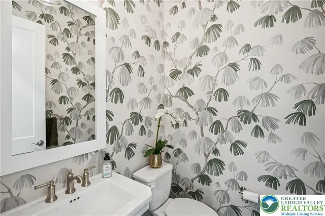 $984,990 | 5722 Frederick Drive, Unit STAVANGER III, Bethlehem, PA 18017