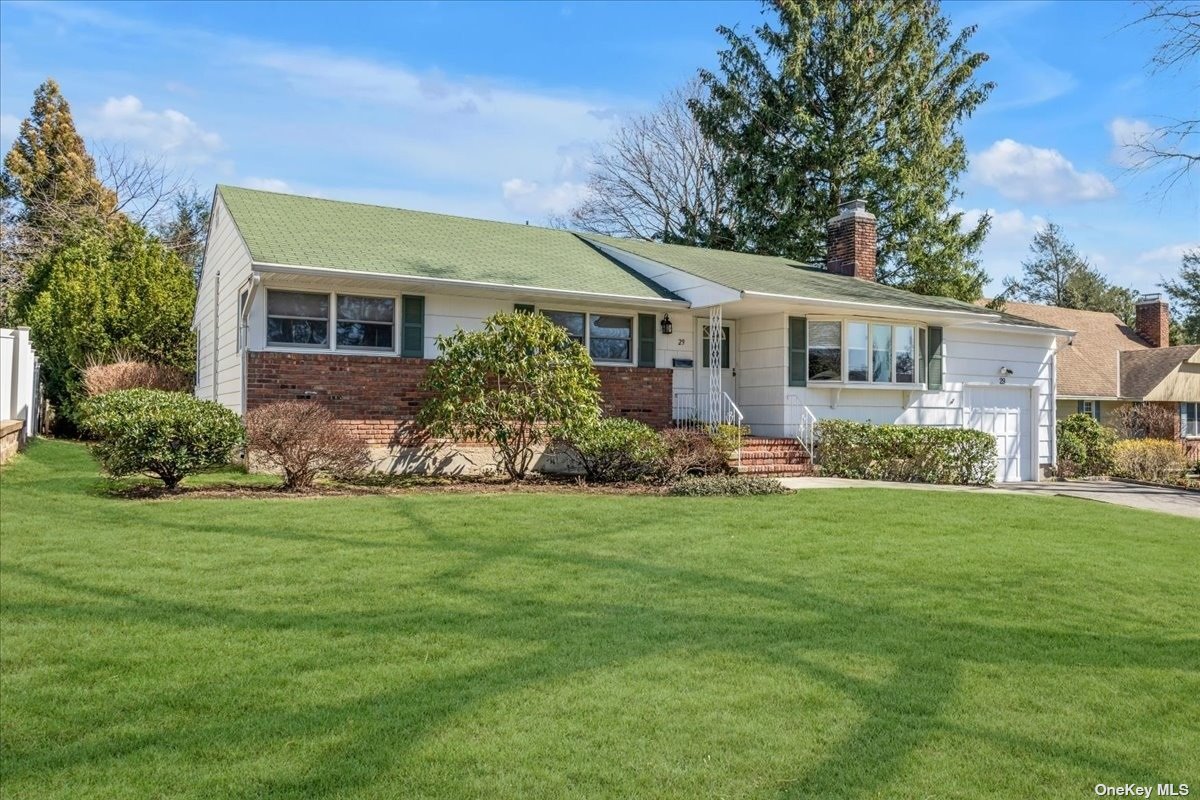 29 Rellim Drive, Glen Cove, NY 11542 Compass