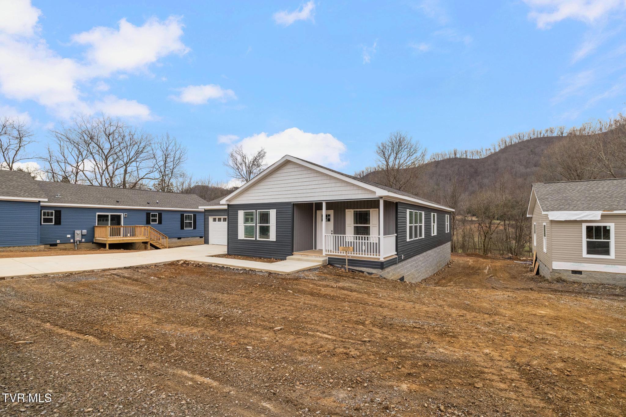 3257 Avoca Road Bristol, TN 37620 - Photo 30 of 35 IMG_0078
