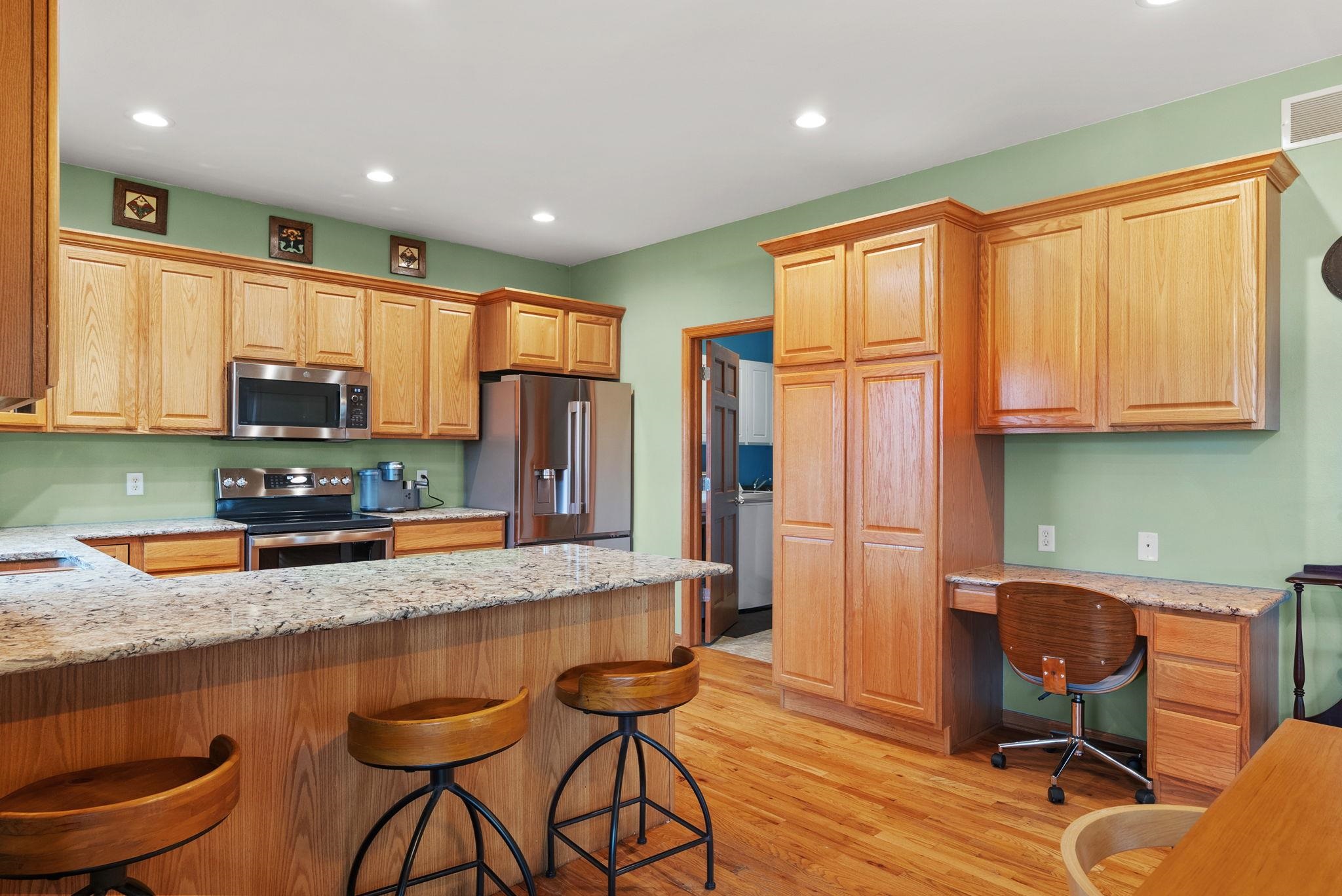 130 Potomac Place Oregon, WI 53575 - Photo 16 of 45