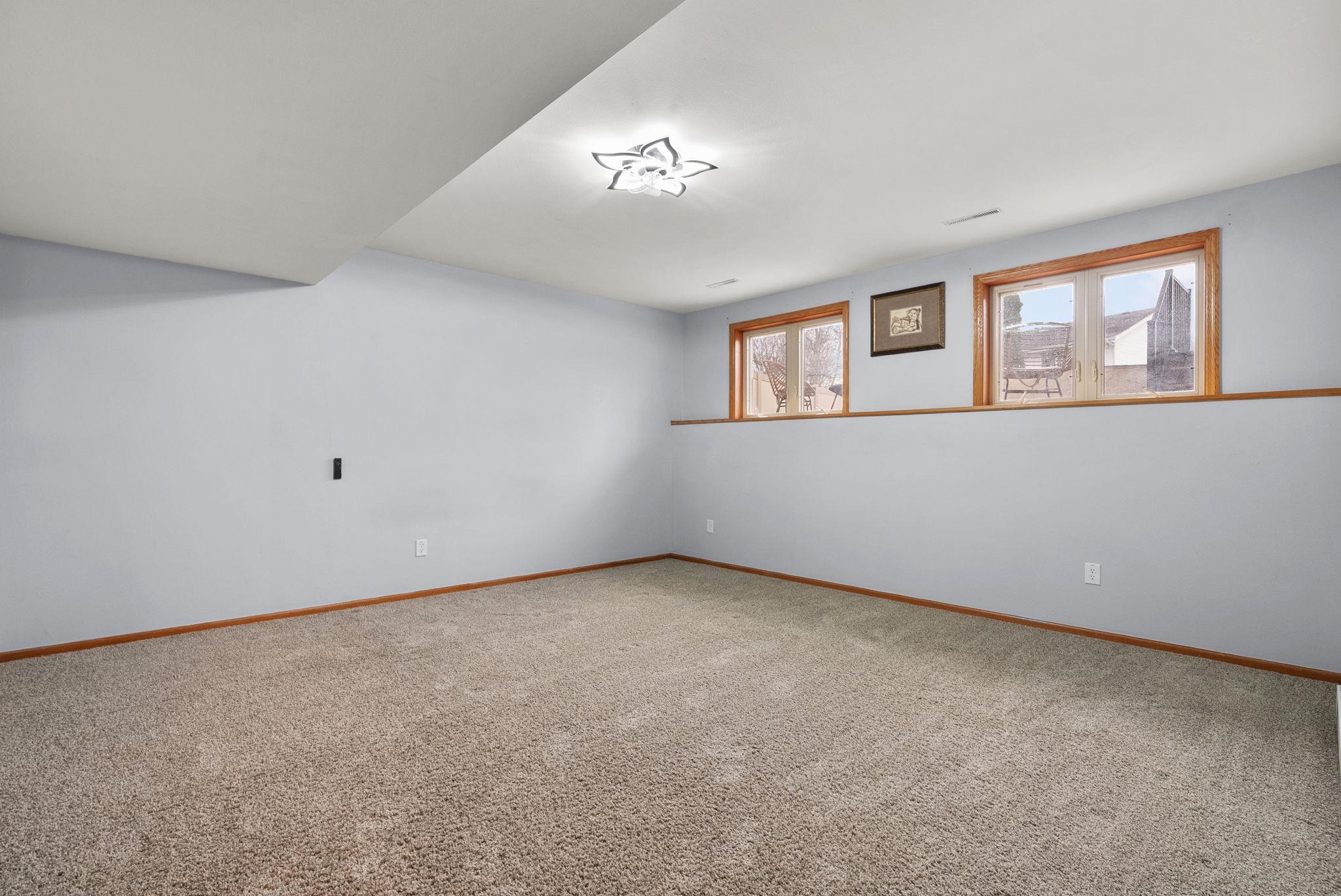 130 Potomac Place Oregon, WI 53575 - Photo 36 of 45