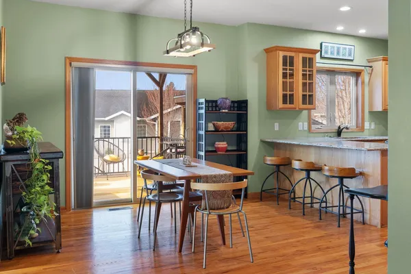 $699,900 | 130 Potomac Place, Oregon, WI 53575