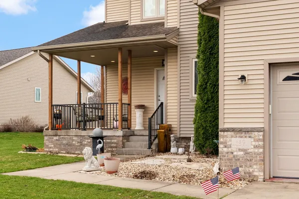 $699,900 | 130 Potomac Place, Oregon, WI 53575