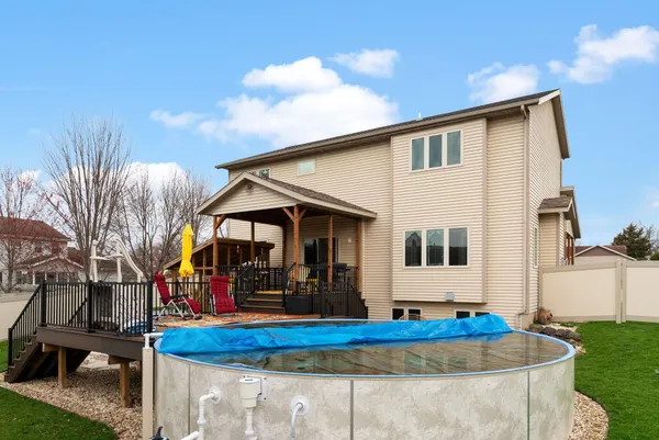 $699,900 | 130 Potomac Place, Oregon, WI 53575