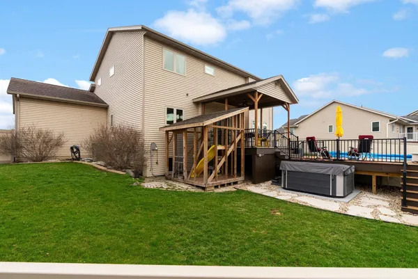 $699,900 | 130 Potomac Place, Oregon, WI 53575