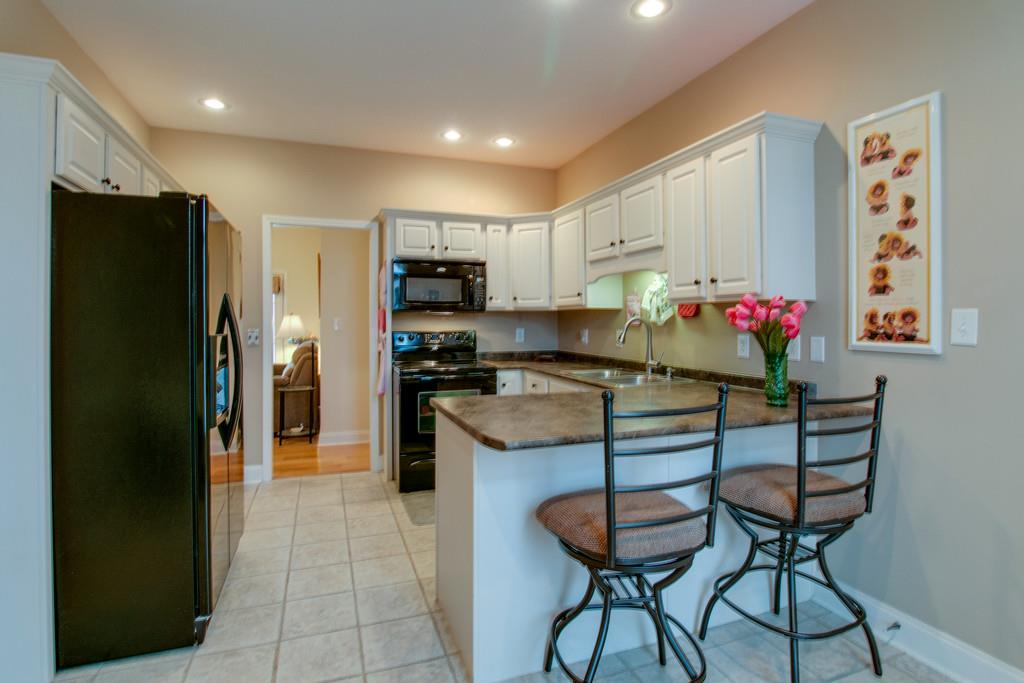 1402 Lock B Road South Clarksville, TN 37040 - Photo 11 of 28 Gallery Image 11