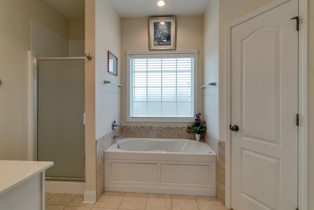 1402 Lock B Road South Clarksville, TN 37040 - Photo 14 of 28 Gallery Image 14