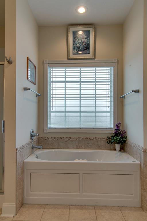 1402 Lock B Road South Clarksville, TN 37040 - Photo 15 of 28 Gallery Image 15