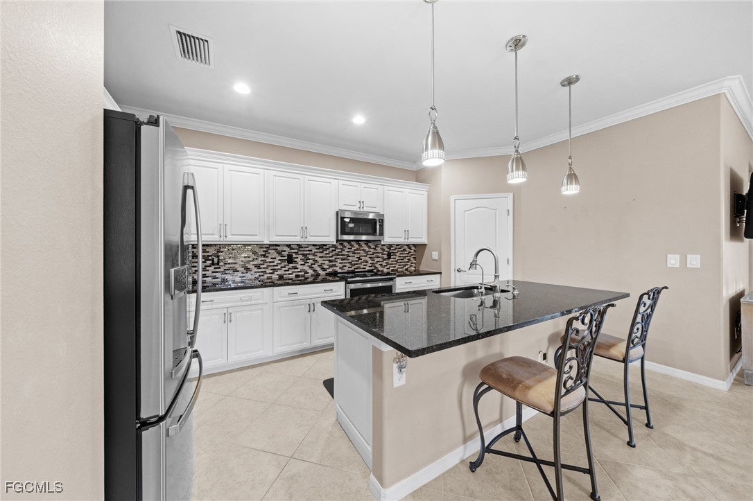 2728 Via Piazza Loop Fort Myers, FL 33905 - Photo 8 of 31