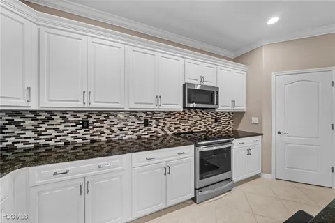 $435,000 | 2728 Via Piazza Loop, Fort Myers, FL 33905
