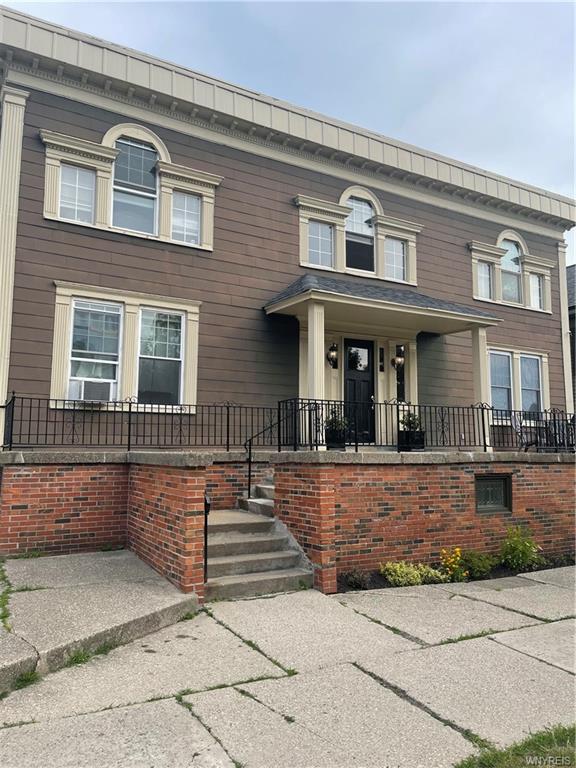 100 York Street, Buffalo, NY 14213 Compass