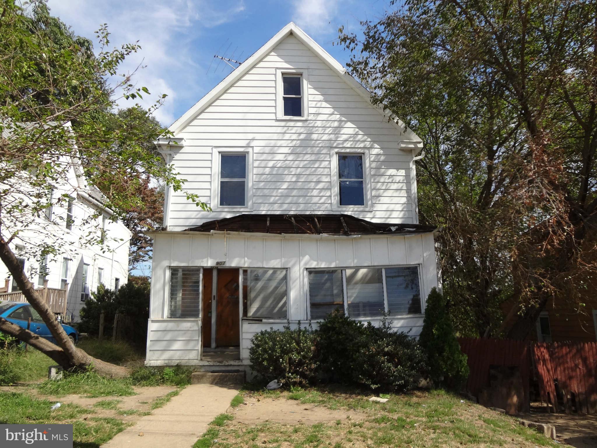 907 Desoto Road Baltimore, MD 21223 - Photo 4 of 4 Exterior (Front)