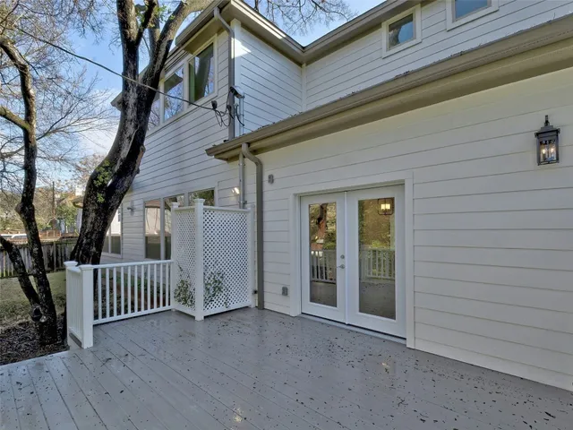 an entrance view of a house