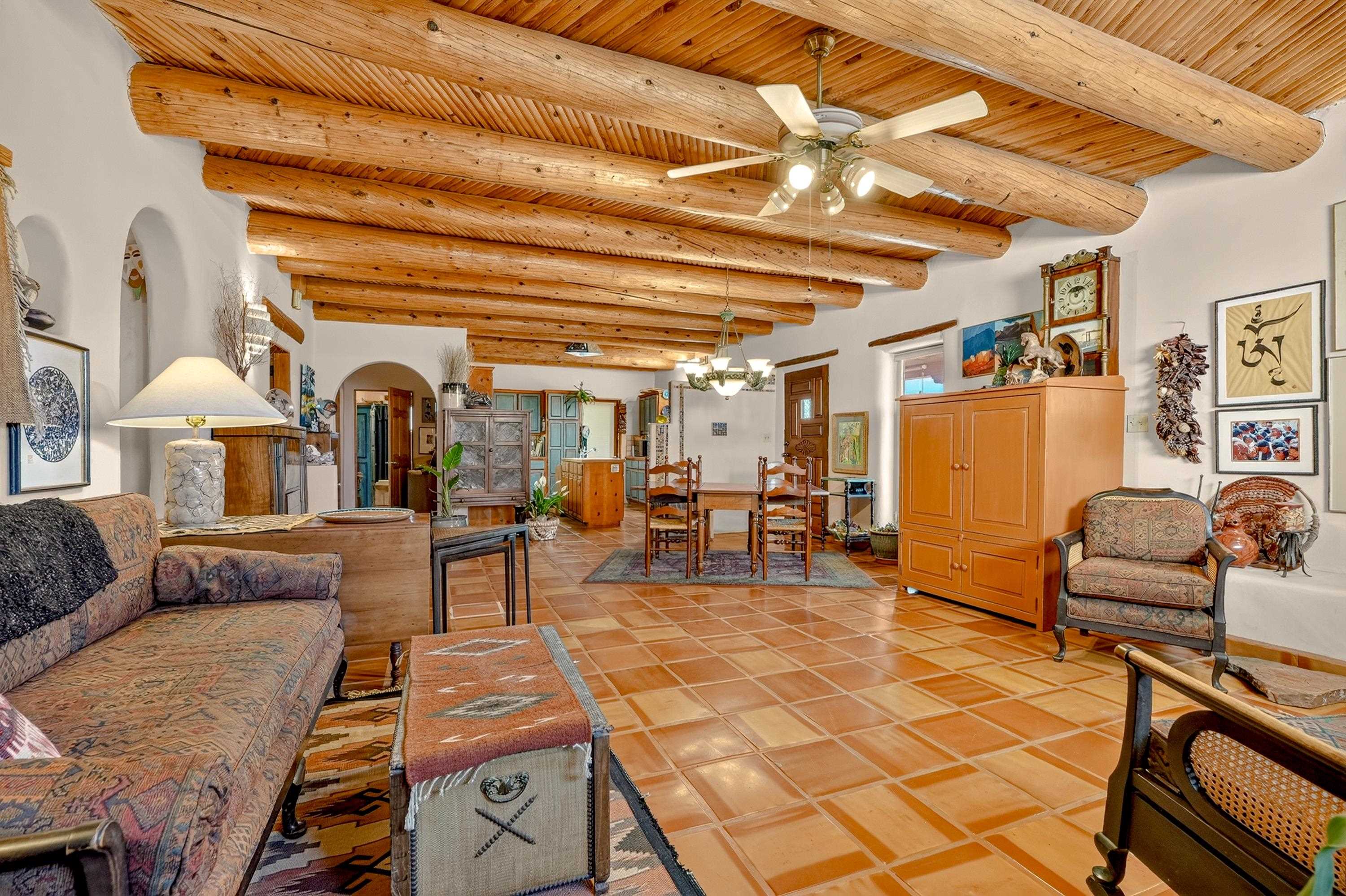 44 Valerio Norte Road El Prado, NM 87529 - Photo 9 of 50 Gallery Image 9