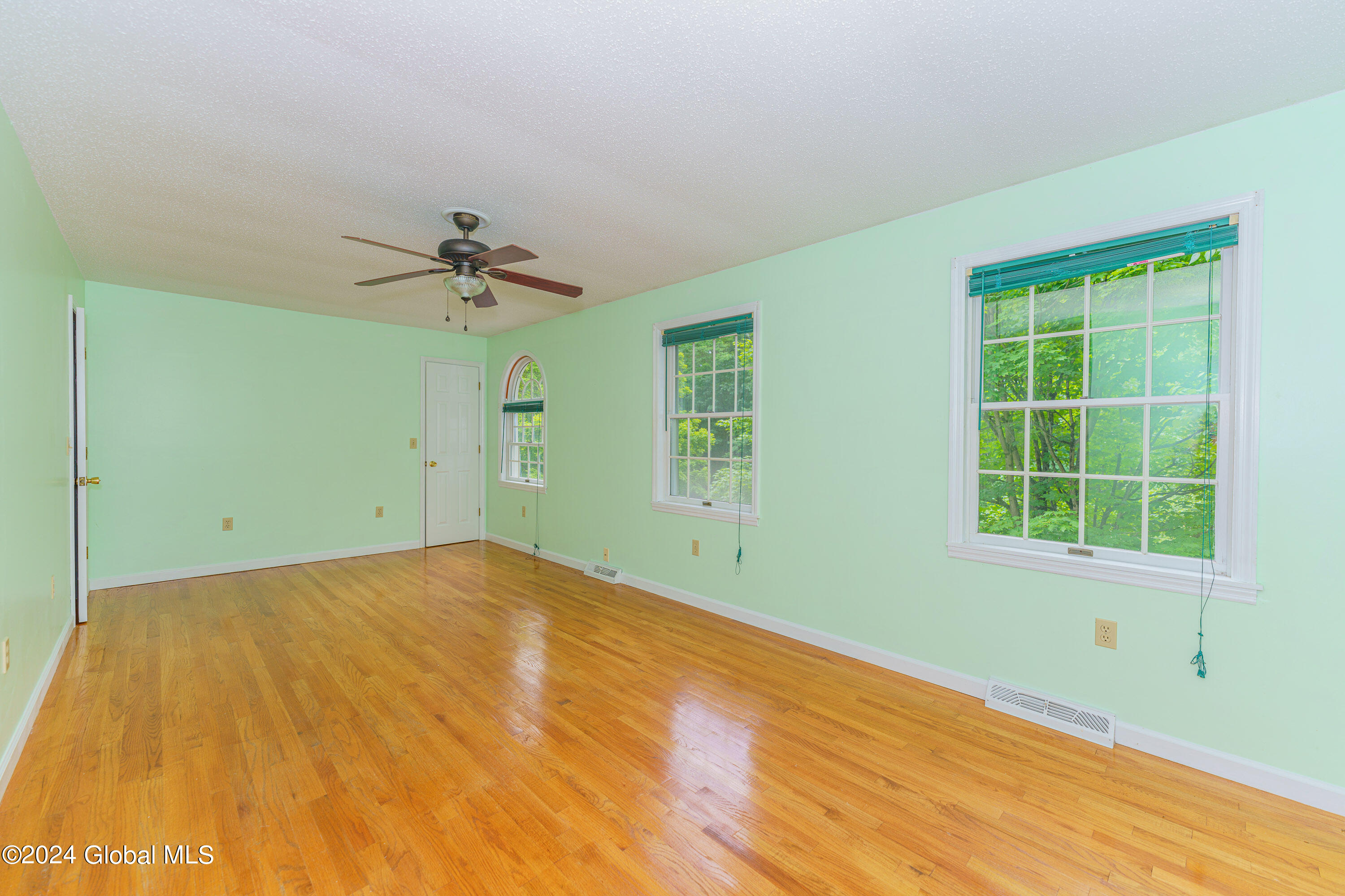 55 Mannis Road Queensbury, NY 12804 - Photo 39 of 68 5 Master 3