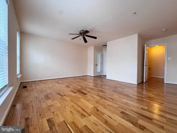 $2,650 | 18905 Lark Song Terrace, Germantown, MD 20874