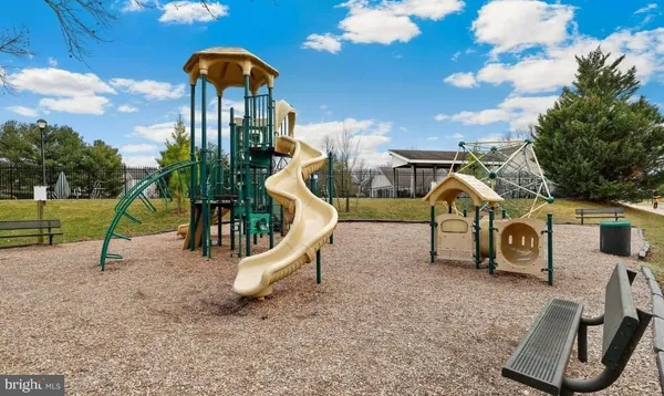 $2,650 | 18905 Lark Song Terrace, Germantown, MD 20874