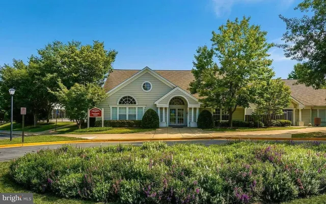 $2,650 | 18905 Lark Song Terrace, Germantown, MD 20874