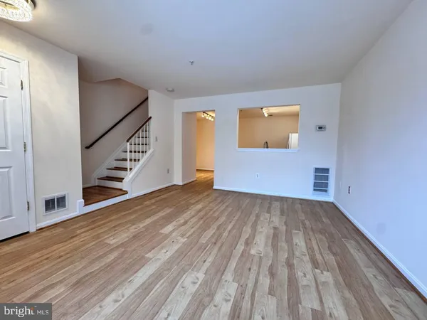 $2,650 | 18905 Lark Song Terrace, Germantown, MD 20874