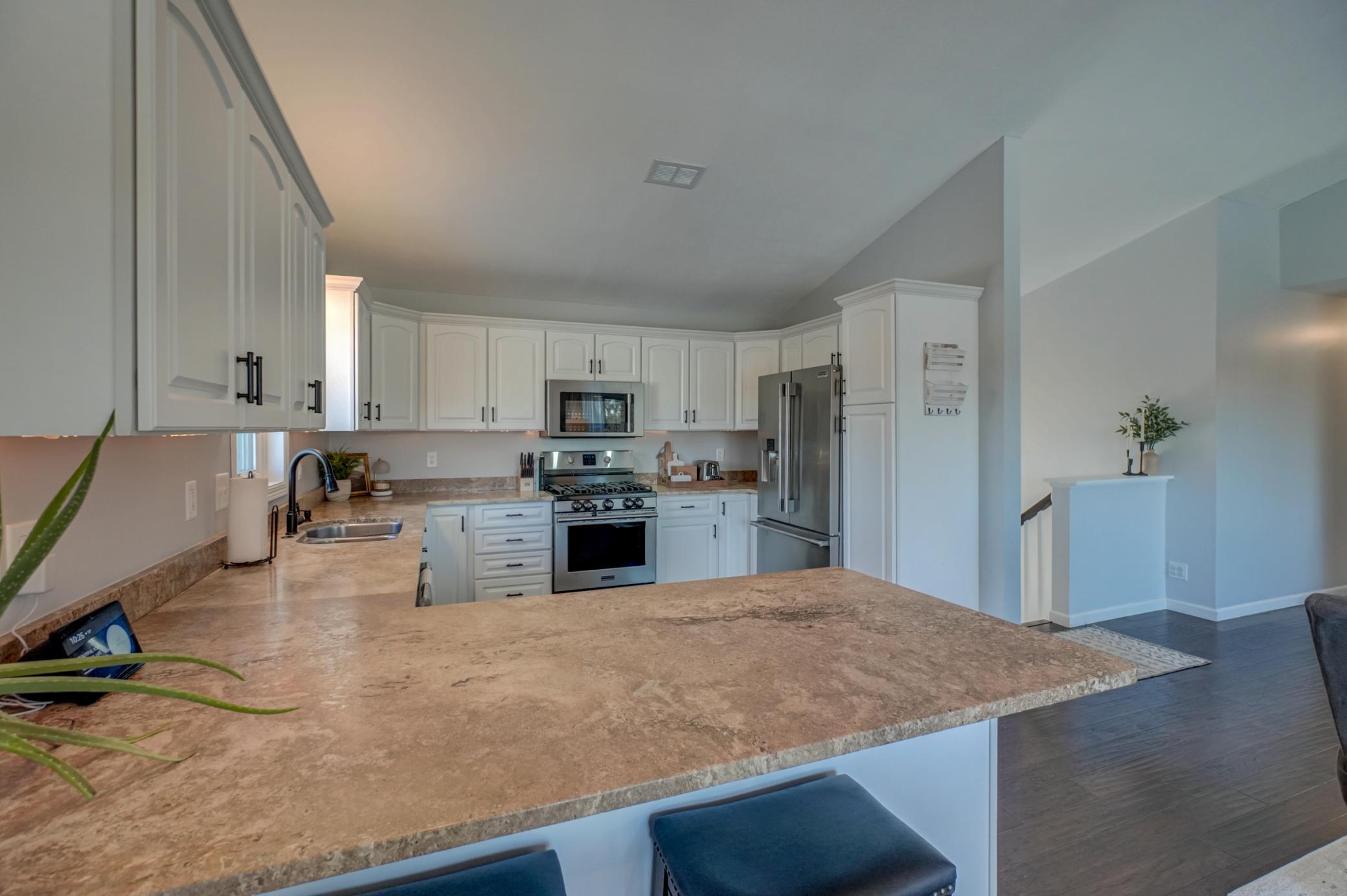 938 Waxon Lane Hudson, WI 54016 - Photo 17 of 79