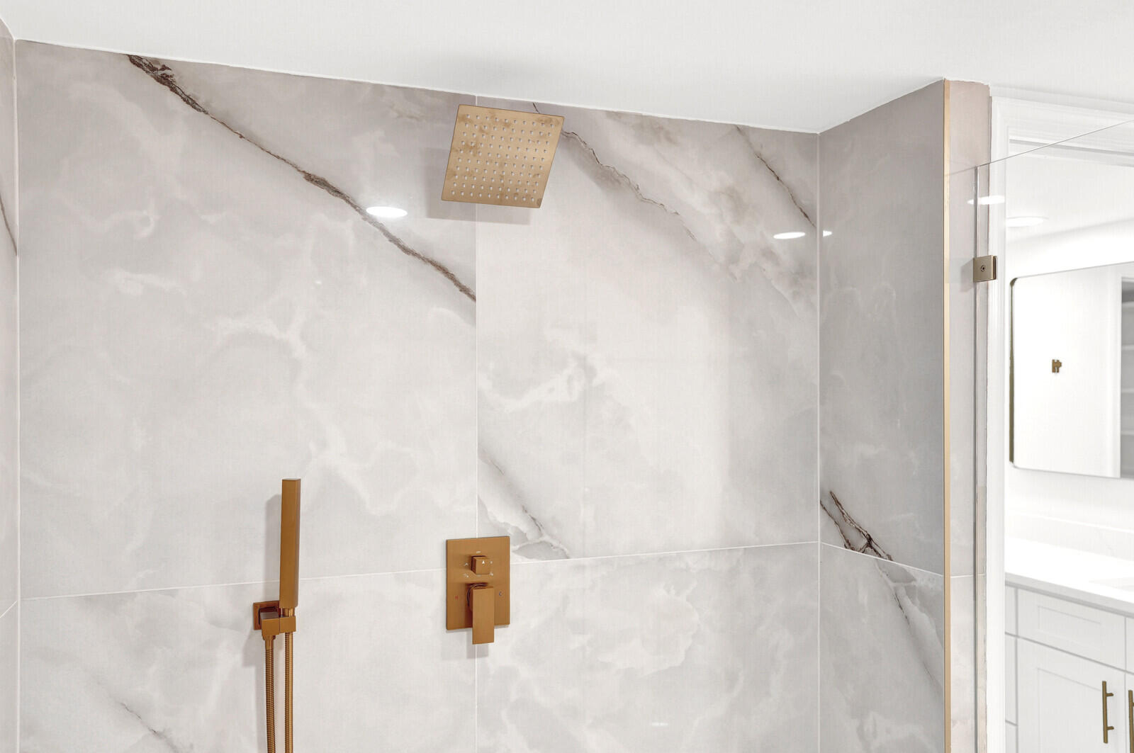 9260 Southwest 14th Street, Unit 2508 Boca Raton, FL 33428 - Photo 20 of 49 a bathroom with a shower