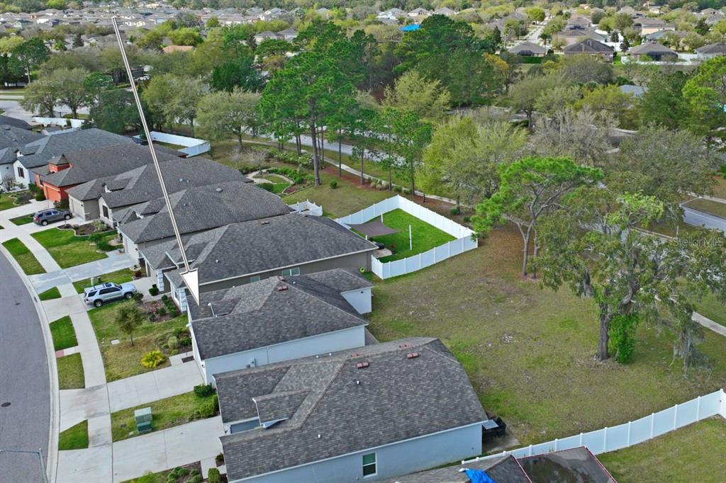 571 Old Windsor Way Spring Hill, FL 34609 - Photo 42 of 61 a view of yard from outdoor seating