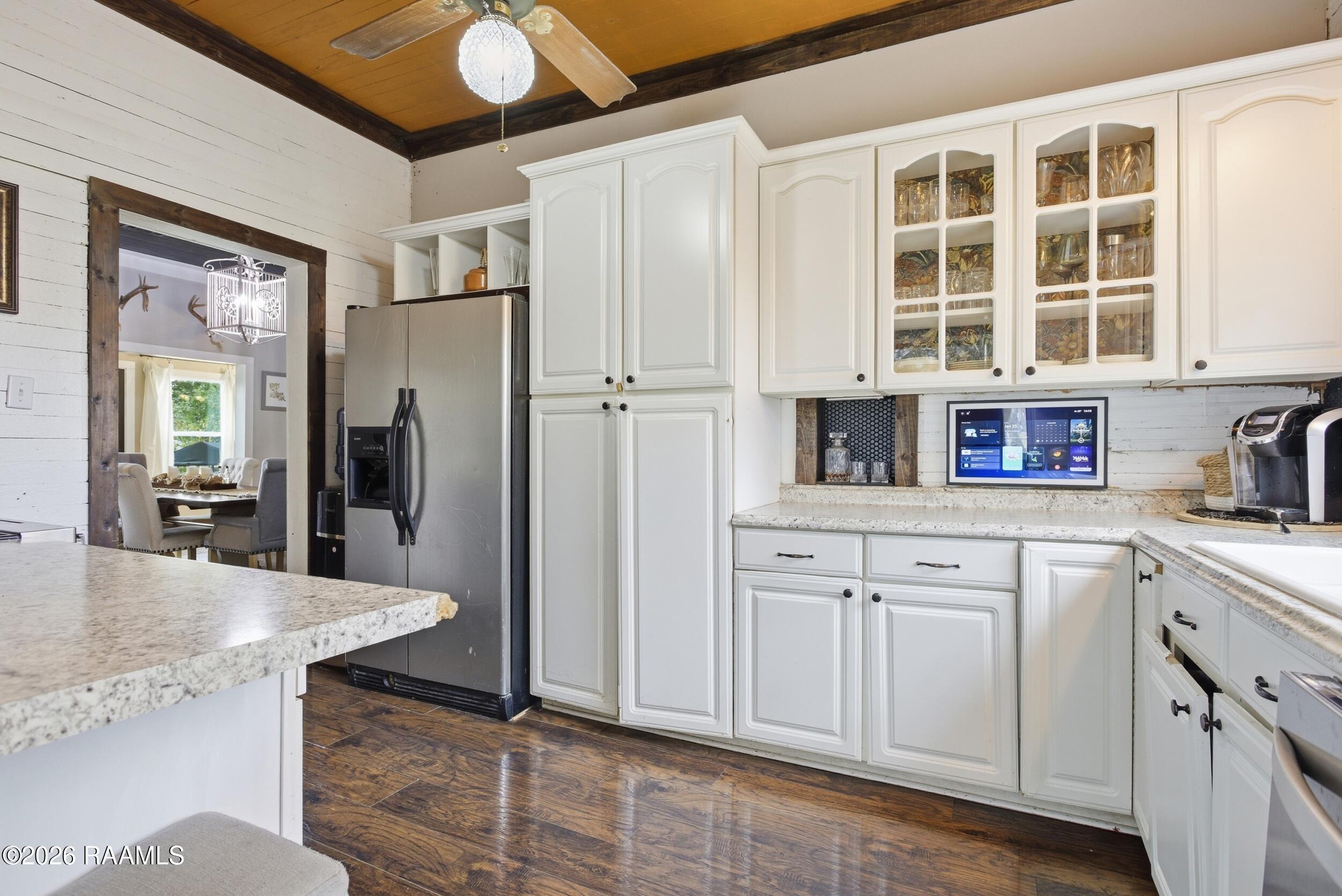 231 Iseringhausen Road Church Point, LA 70525 - Photo 18 of 20 Kitchen 2