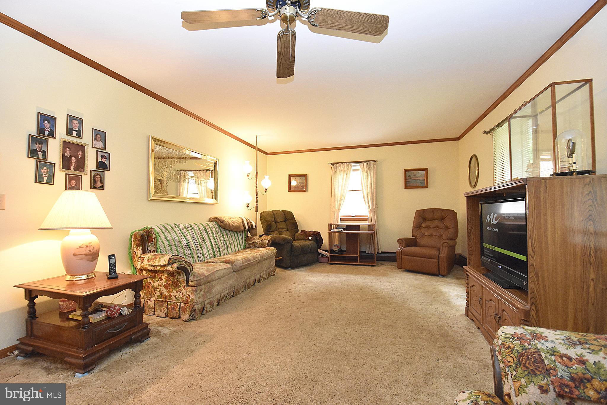 7901 Pea Neck Road St. Michaels, MD 21663 - Photo 3 of 25 Living Room