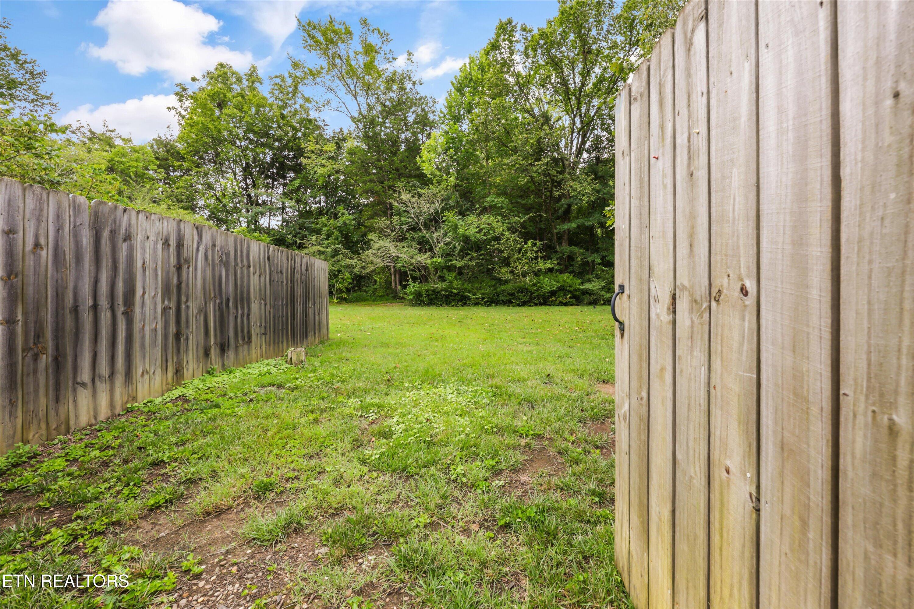120 Emory Lane Oak Ridge, TN 37830 - Photo 38 of 44 41-120 Emory Ln 11