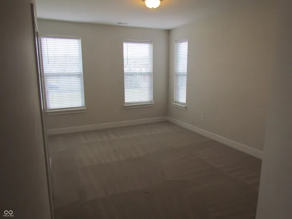 $2,575 | 1062 Valentine Lane, Carmel, IN 46032