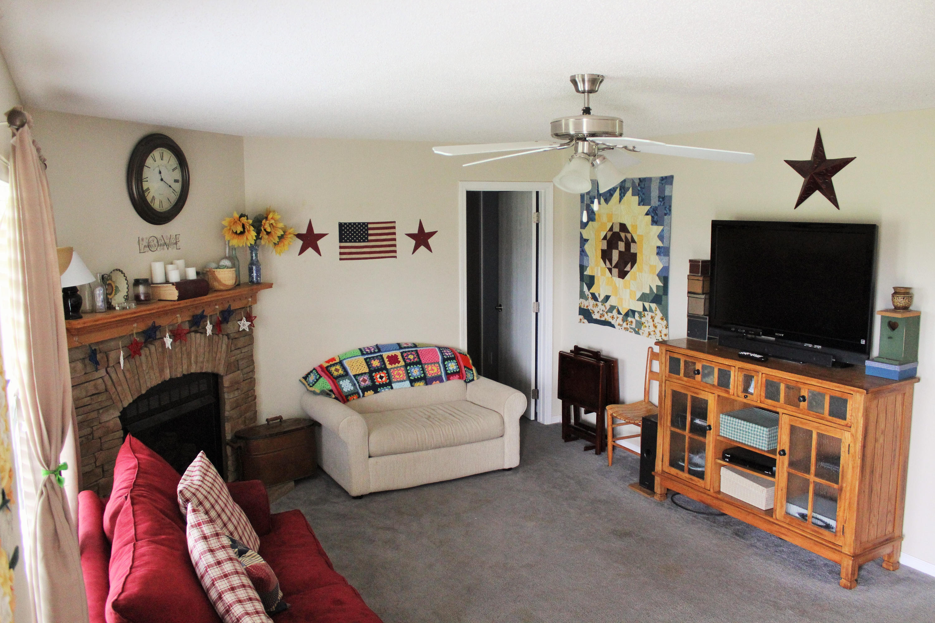 200 Kent Road Wirtz, VA 24184 - Photo 3 of 30 a living room with furniture and a flat screen tv