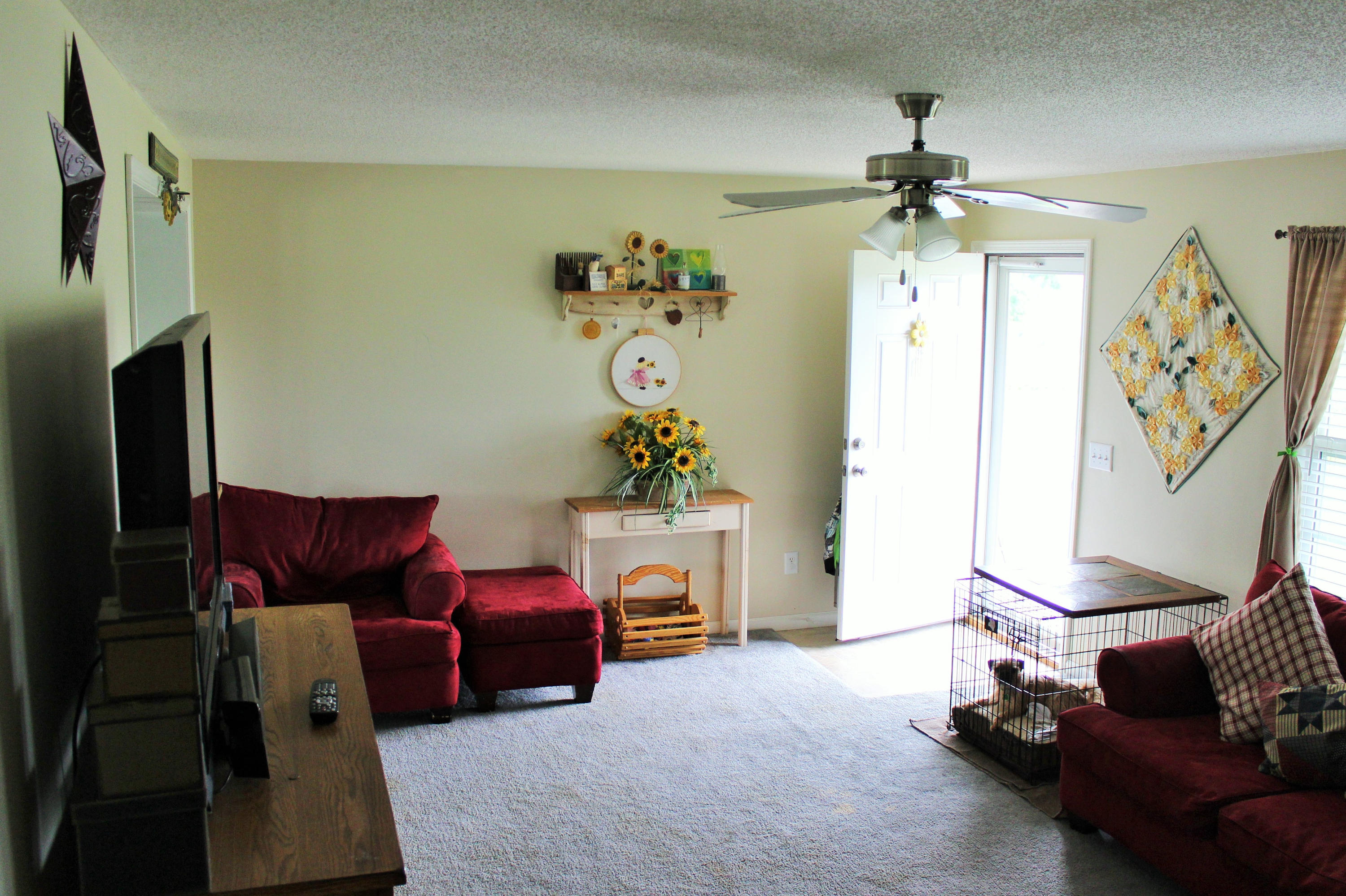 200 Kent Road Wirtz, VA 24184 - Photo 5 of 30 a living room with furniture and a flat screen tv