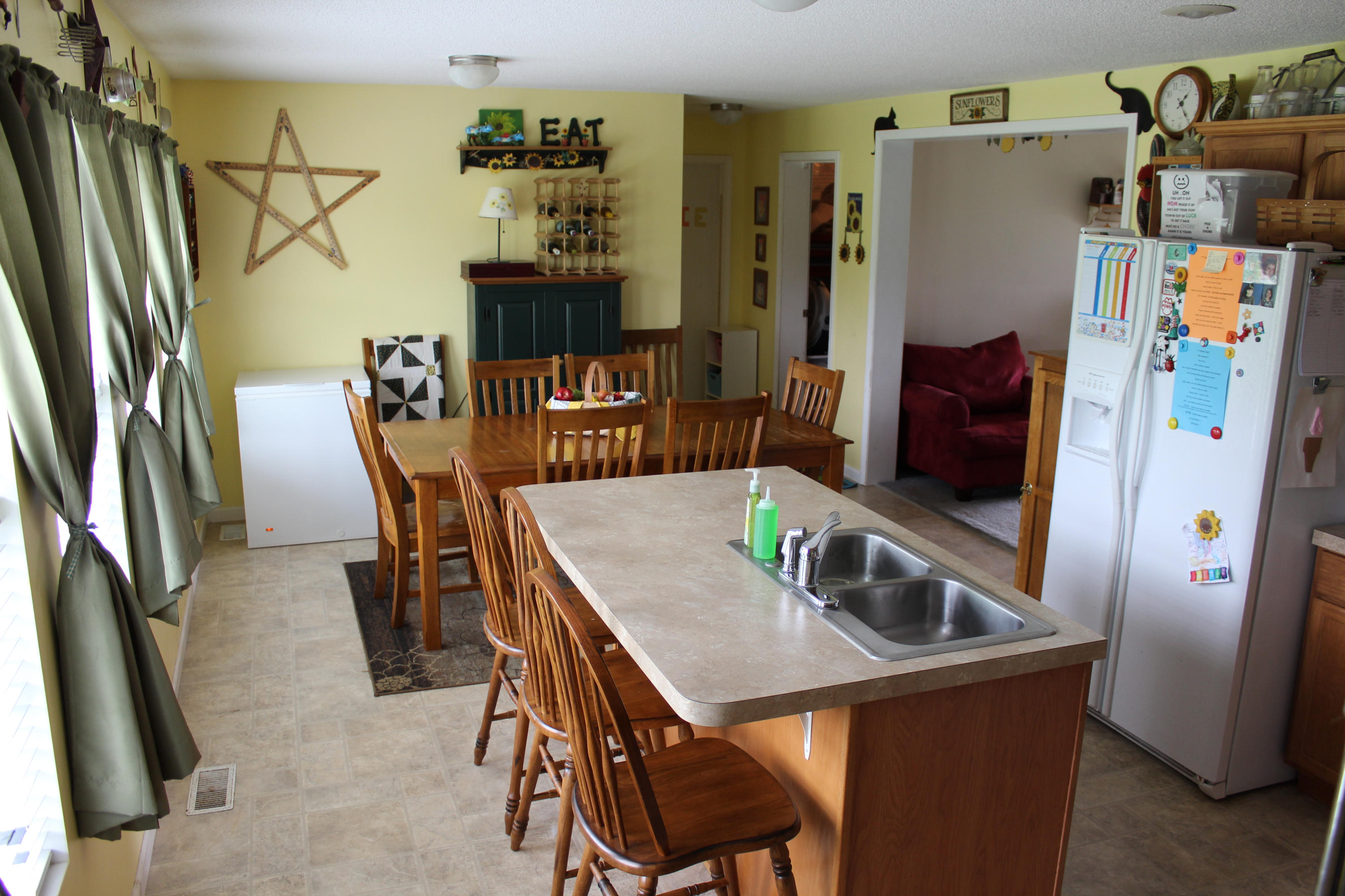 200 Kent Road Wirtz, VA 24184 - Photo 7 of 30 a view of a dining room with furniture
