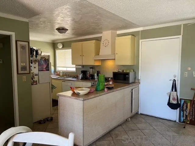 3196 Club Circle East, Unit 2 Borrego Springs, CA 92004 - Photo 10 of 34