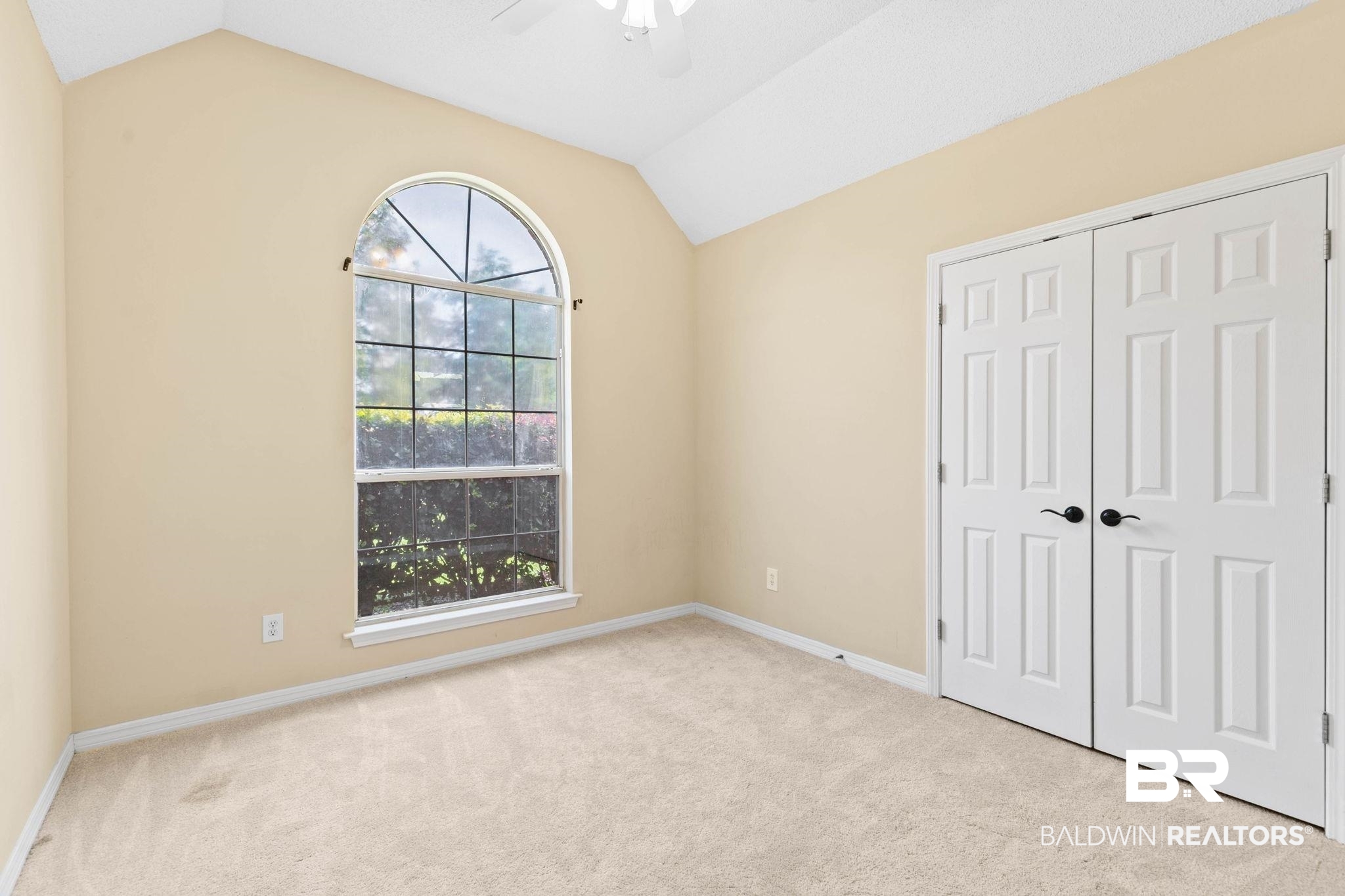 29270 Canterbury Road Daphne, AL 36526 - Photo 34 of 48