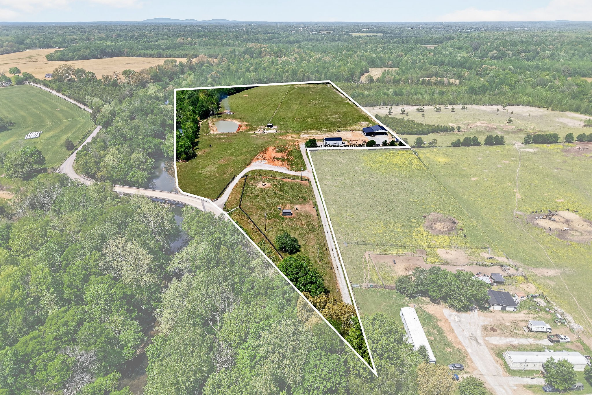 1378 Wheeler Road McMinnville, TN 37110 - Photo 2 of 44