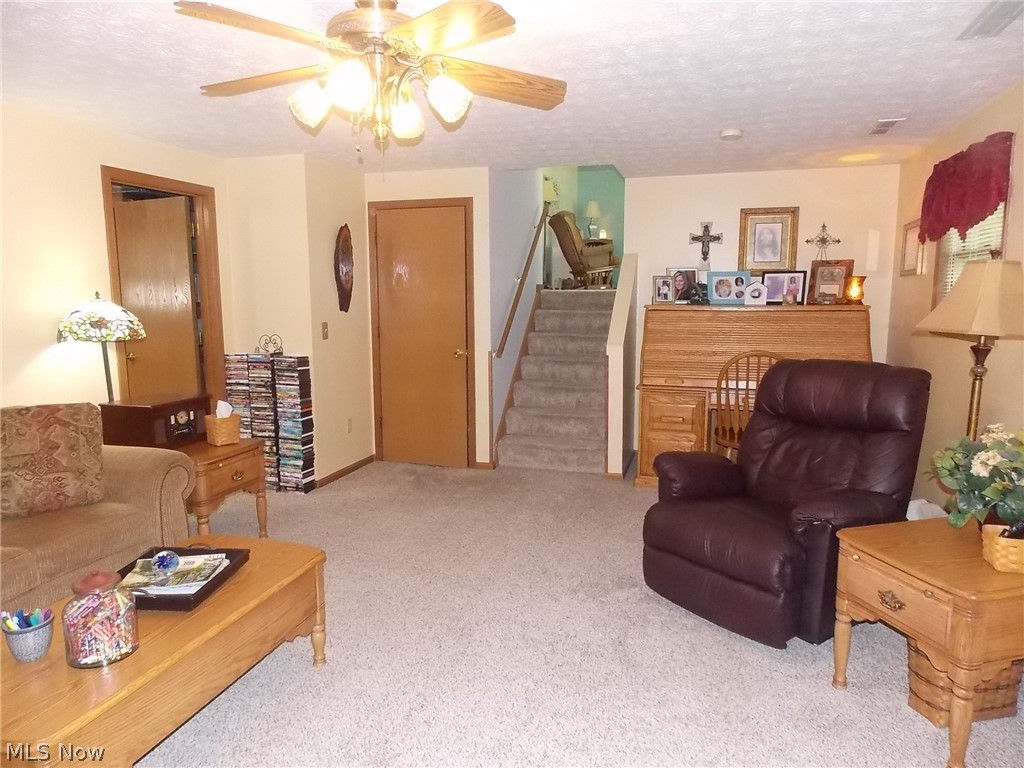 9710 Akron Road Rittman, OH 44270 - Photo 11 of 32 Gallery Image 11