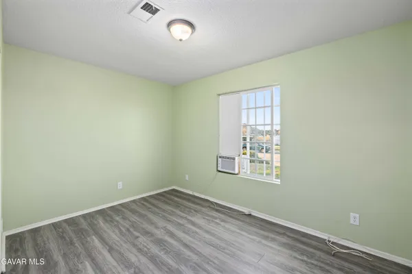 $425,000 | 40020 176th Street East, Palmdale, CA 93591