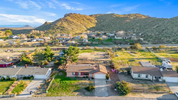 $425,000 | 40020 176th Street East, Palmdale, CA 93591
