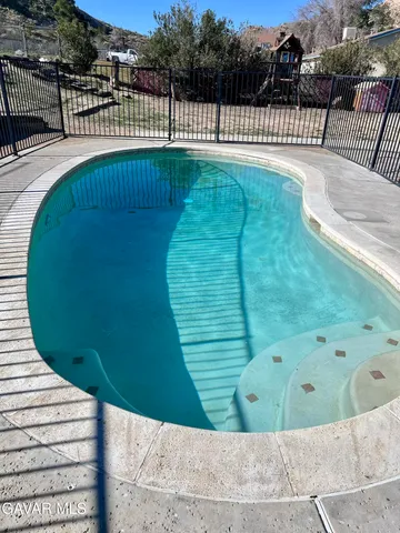 $425,000 | 40020 176th Street East, Palmdale, CA 93591