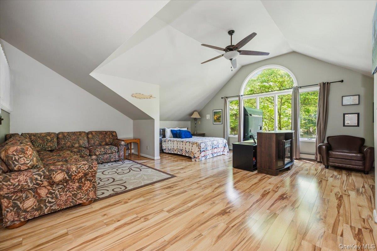 33 Meadowfarm Road East Islip, NY 11730 - Photo 25 of 41 North wing of home with a loft area that could become so many things