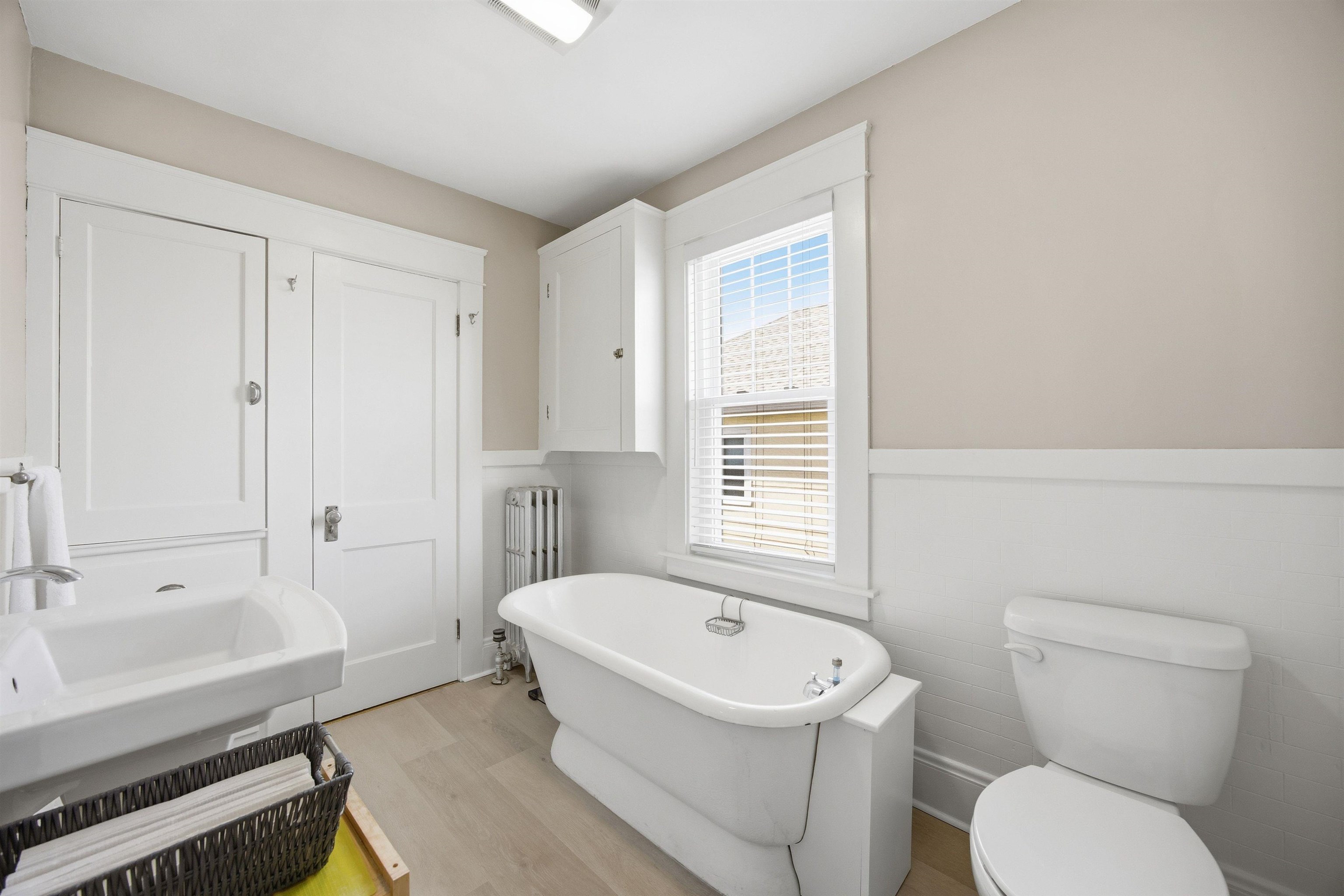 467 Bridge Street Manchester, NH 03104 - Photo 33 of 43